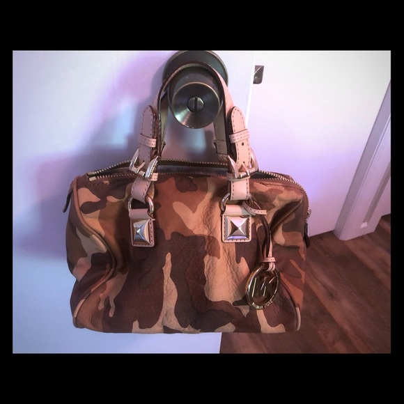 Michael Kors brown camo print Handbag - Picture 1 of 9